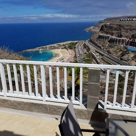 Apartment With Terrace Facing *