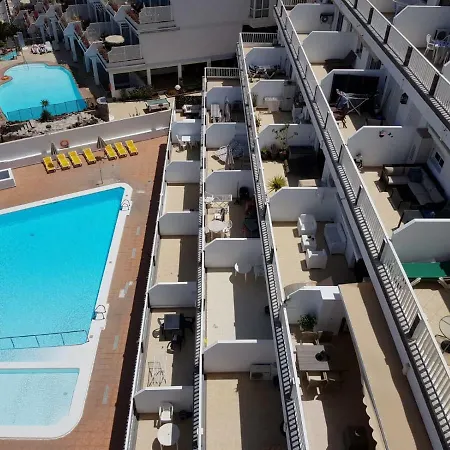 With Terrace Facing * Amadores