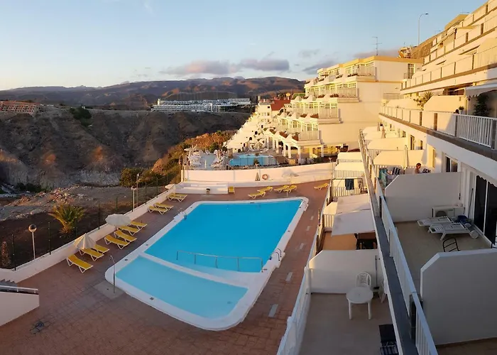 With Terrace Facing Lejlighed Amadores