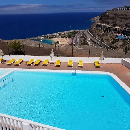 Appartamento With Terrace Facing *